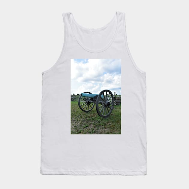 Cannon at Gettysburg Tank Top by searchlight